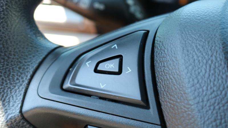 Ford Fusion SE FWD 2020