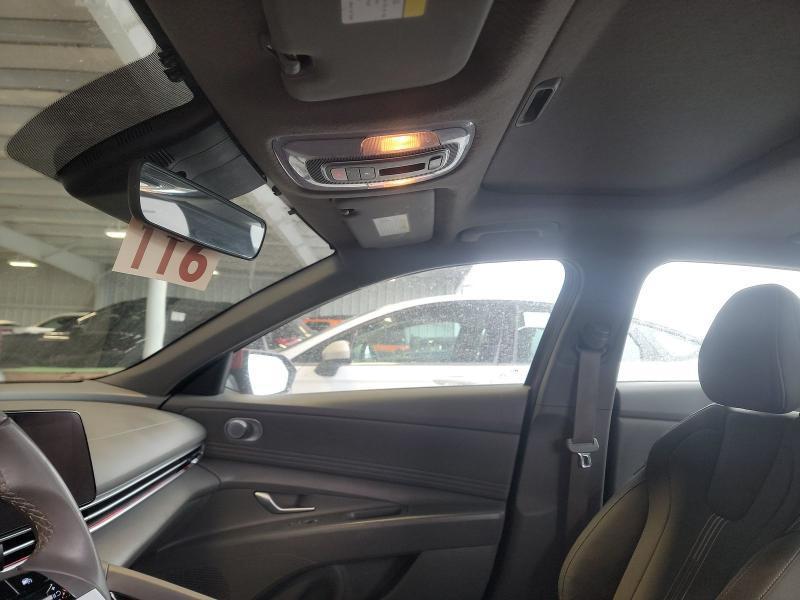 Hyundai Elantra SEL IVT 2024