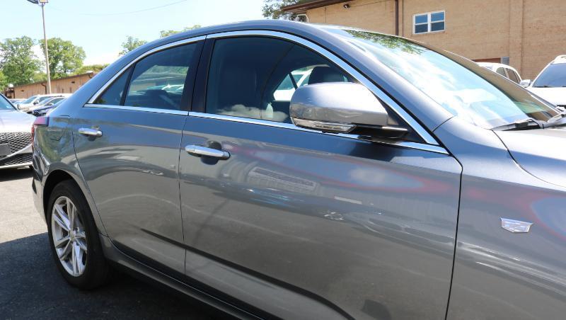 Cadillac CT4 4dr Sdn Luxury 2022