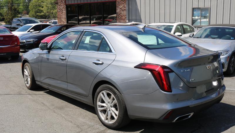 Cadillac CT4 4dr Sdn Luxury 2022