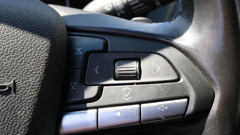 Cadillac CT4 4dr Sdn Luxury 2022