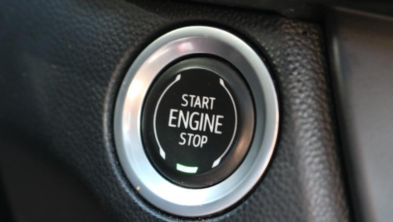 Cadillac CT4 4dr Sdn Luxury 2022