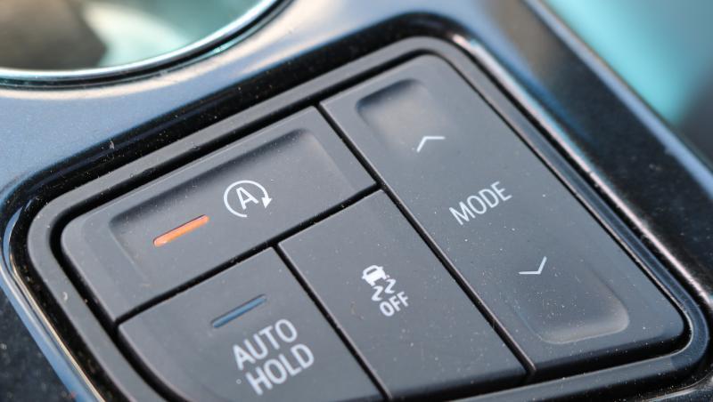 Cadillac CT4 4dr Sdn Luxury 2022