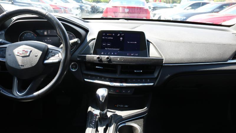 Cadillac CT4 4dr Sdn Luxury 2022