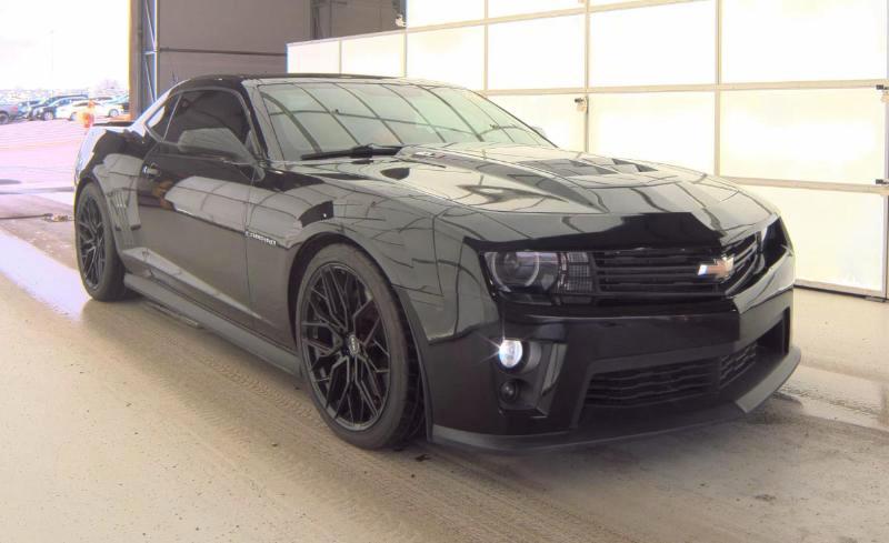 Chevrolet Camaro 2dr Cpe ZL1 2015