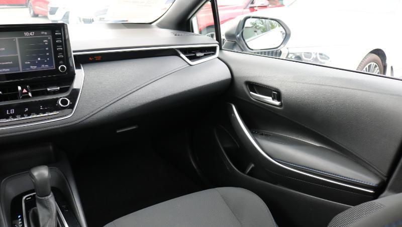 Toyota Corolla SE CVT (Natl) 2020