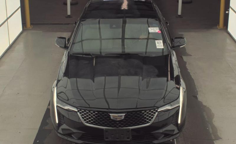 Cadillac CT4 4dr Sdn Luxury 2024