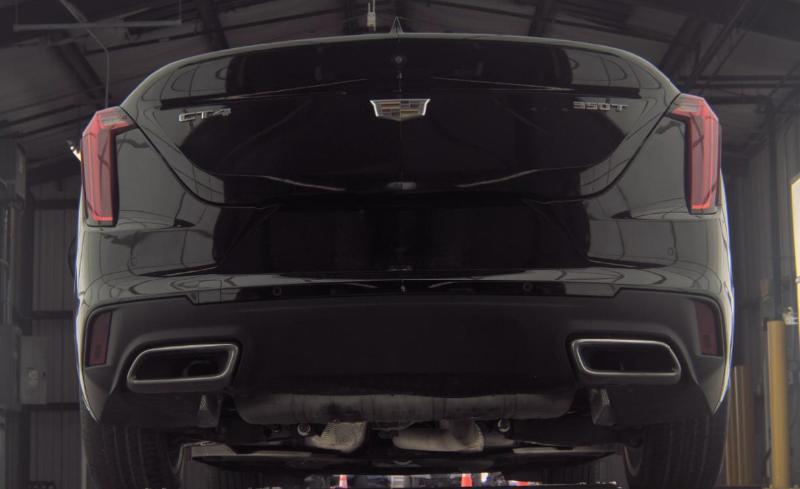 Cadillac CT4 4dr Sdn Luxury 2024