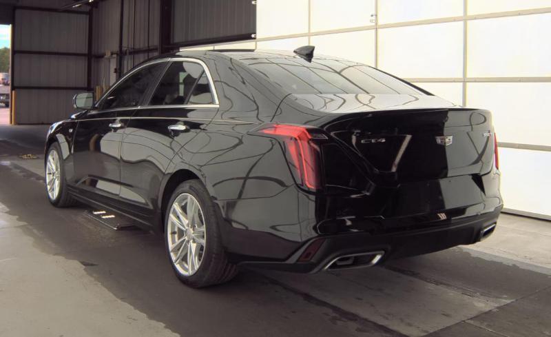 Cadillac CT4 4dr Sdn Luxury 2024