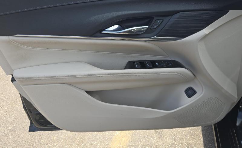 Cadillac CT4 4dr Sdn Luxury 2024