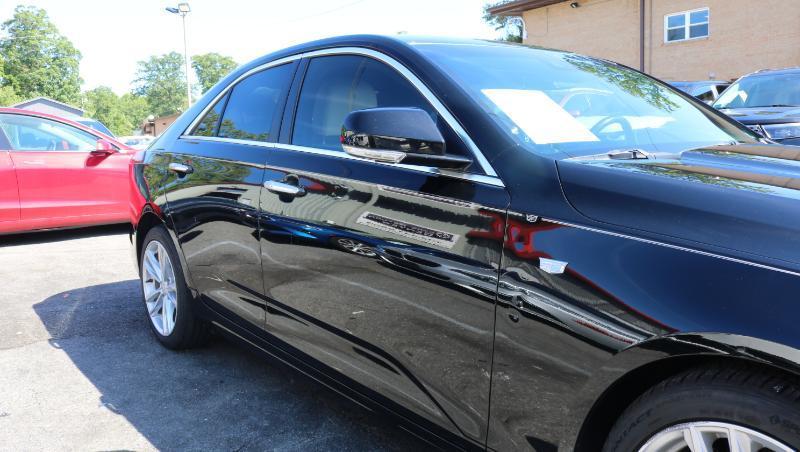 Cadillac CT4 4dr Sdn Luxury 2024