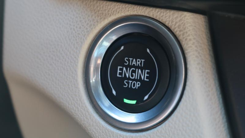 Cadillac CT4 4dr Sdn Luxury 2024