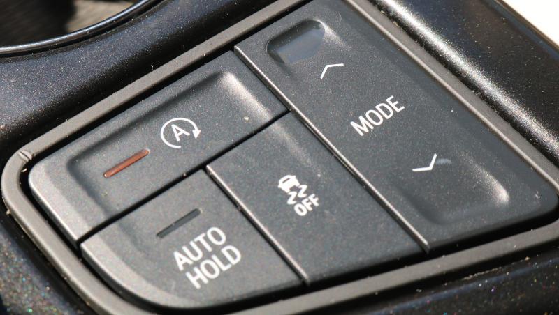 Cadillac CT4 4dr Sdn Luxury 2024