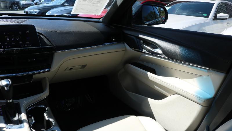 Cadillac CT4 4dr Sdn Luxury 2024