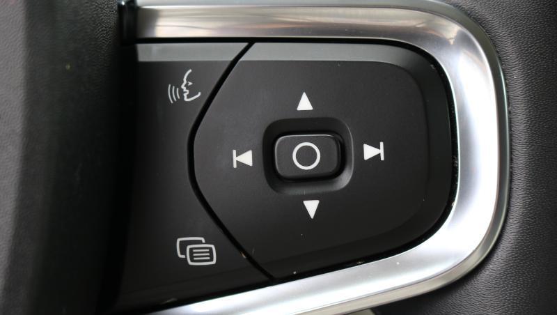 Volvo XC40 T4 FWD Momentum 2022