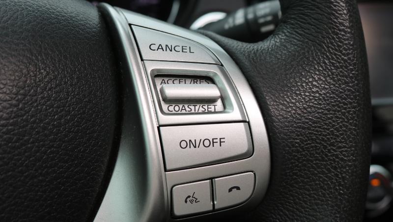 Nissan Rogue AWD 4dr SL 2016