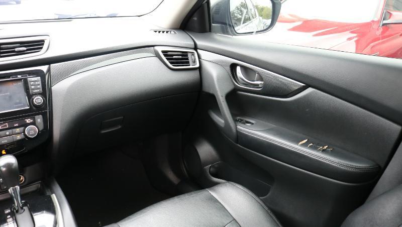 Nissan Rogue AWD 4dr SL 2016