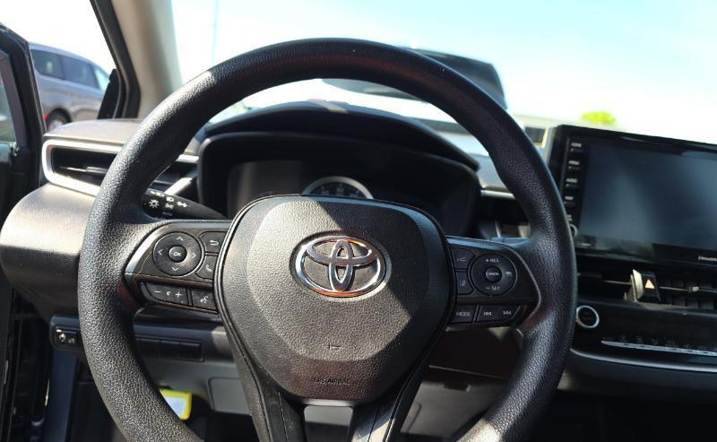 Toyota Corolla LE CVT (Natl) 2022