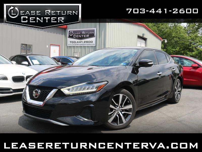 2019 Nissan Maxima SV's photo