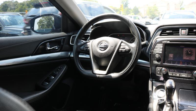 Nissan Maxima SV 3.5L 2019