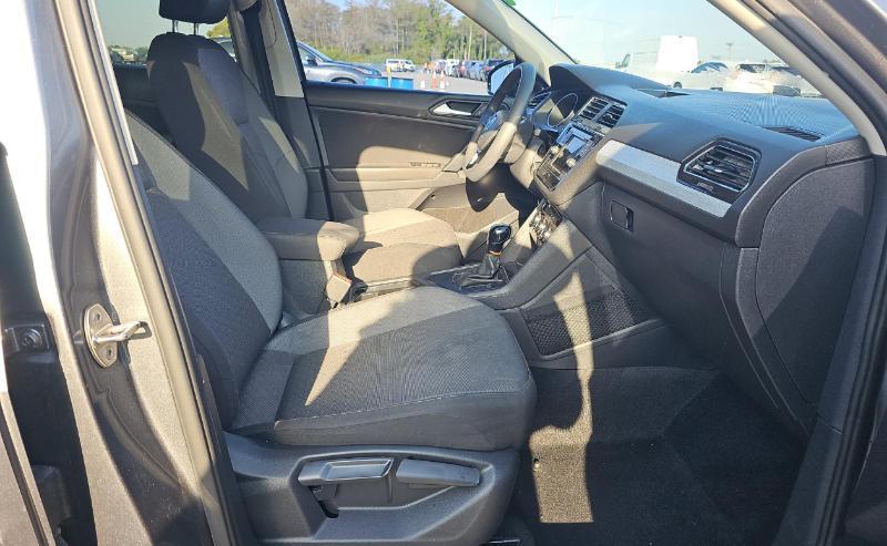 Volkswagen Tiguan 2.0T S FWD 2019
