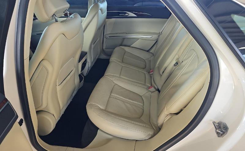 Lincoln MKZ 4dr Sdn FWD 2013