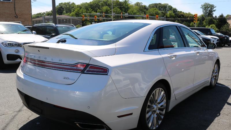 Lincoln MKZ 4dr Sdn FWD 2013
