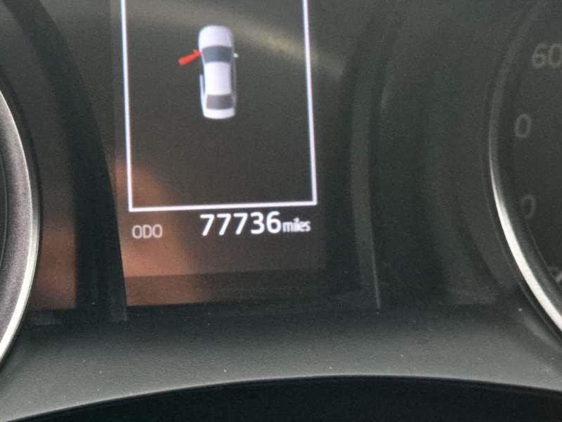 Toyota Camry SE Auto (Natl) 2022