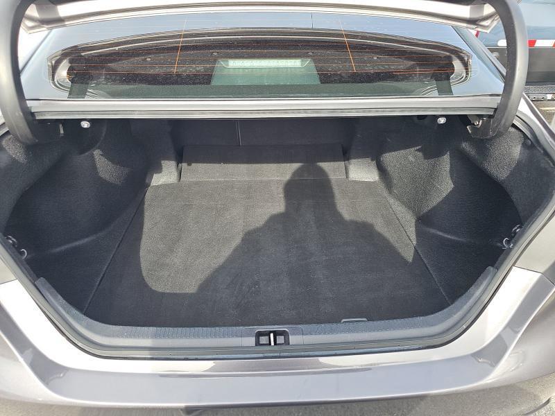 Toyota Camry SE Auto (Natl) 2022