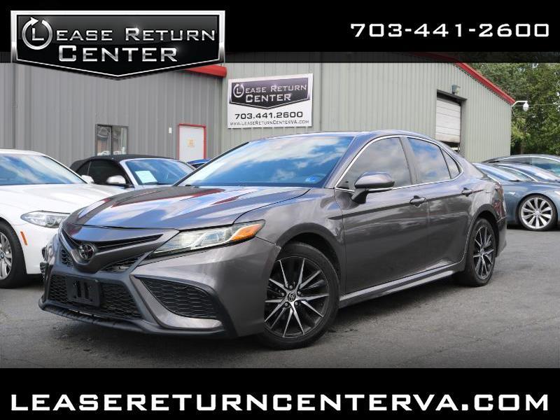Toyota Camry SE Auto (Natl) 2022