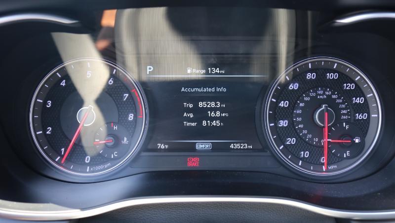 Genesis G70 2.0T RWD 2020