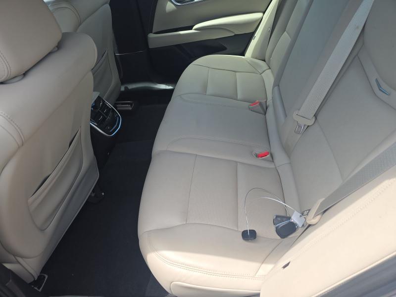 Cadillac XTS 4dr Sdn Luxury FWD 2018