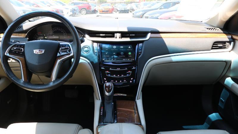 Cadillac XTS 4dr Sdn Luxury FWD 2018