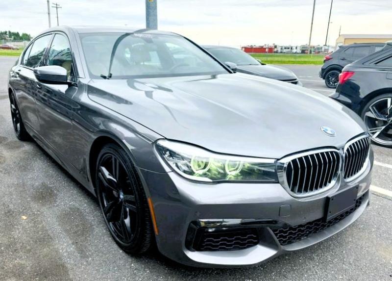 BMW 7 Series 4dr Sdn 740i RWD 2016