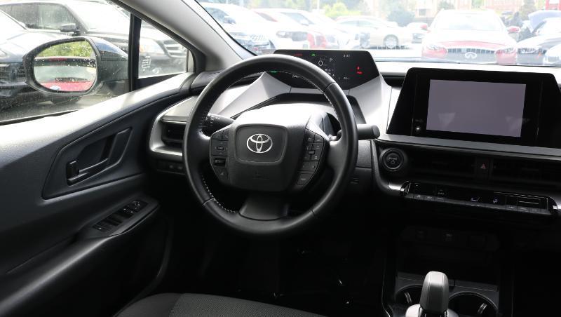 Toyota Prius LE (Natl) 2023