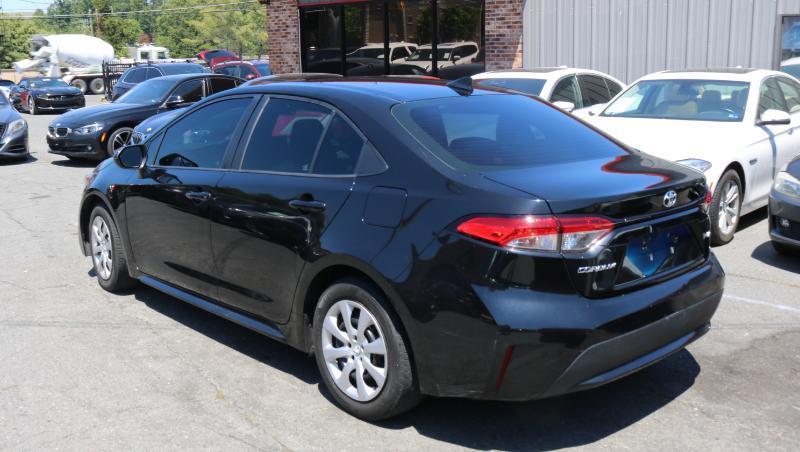 Toyota Corolla LE CVT (Natl) 2021