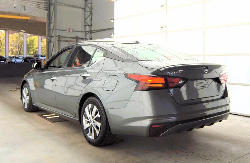Nissan Altima 2.5 S Sedan 2020