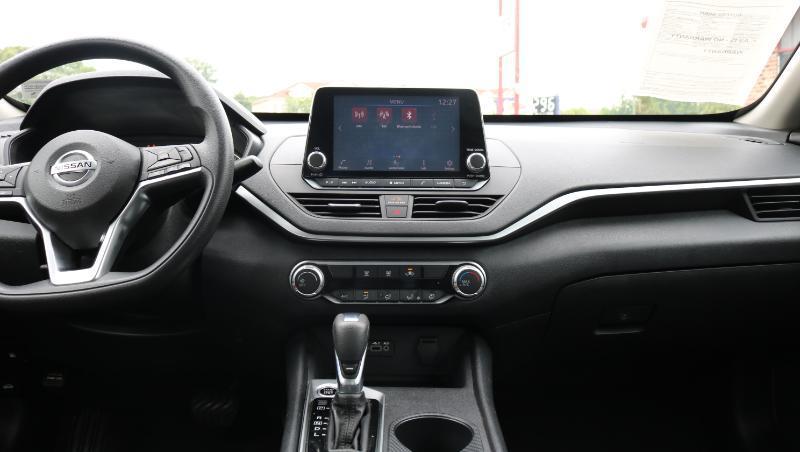 Nissan Altima 2.5 S Sedan 2020