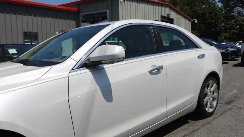 Cadillac ATS Sedan 4dr Sdn 2.5L Luxury Collection RWD 2016