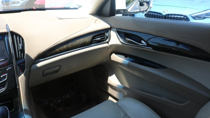 Cadillac ATS Sedan 4dr Sdn 2.5L Luxury Collection RWD 2016