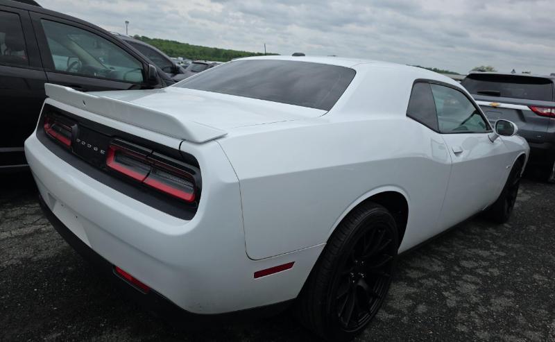 Dodge Challenger 2dr Cpe R/T 2015
