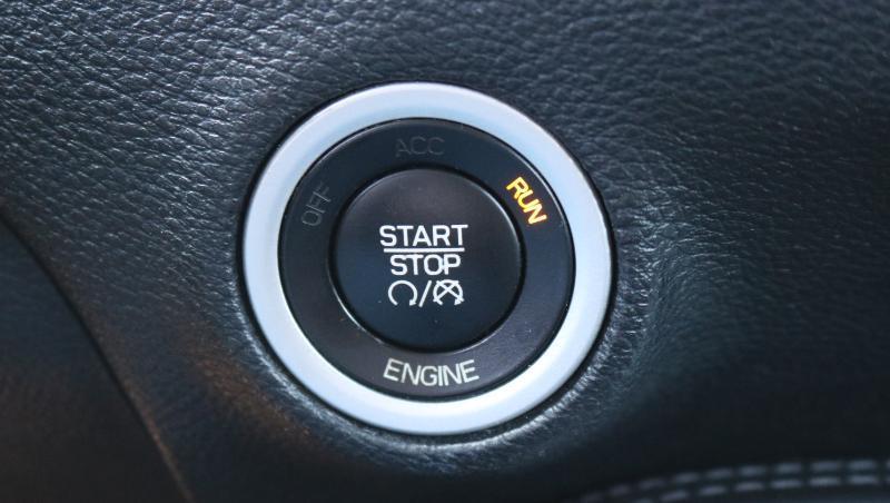 Dodge Challenger 2dr Cpe R/T 2015