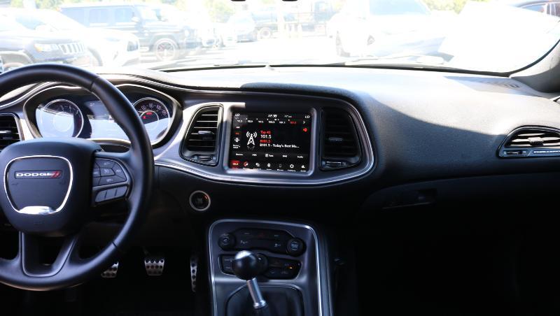 Dodge Challenger 2dr Cpe R/T 2015