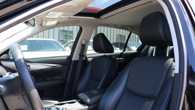 Infiniti Q50 LUXE RWD 2023