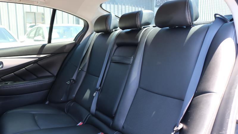 Infiniti Q50 LUXE RWD 2023