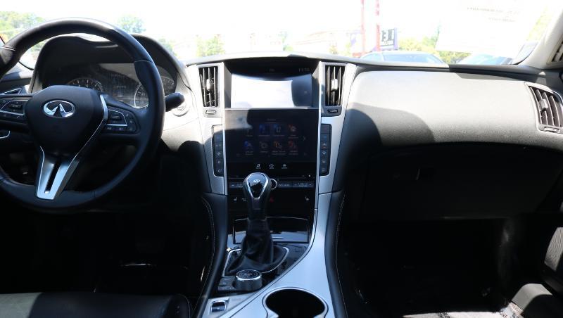 Infiniti Q50 LUXE RWD 2023