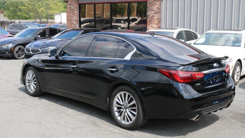 Infiniti Q50 3.0t LUXE AWD 2021
