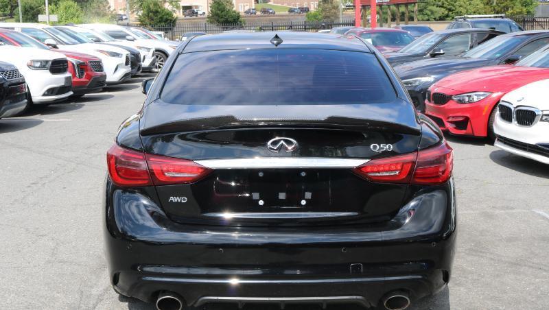 Infiniti Q50 3.0t LUXE AWD 2021