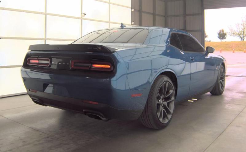 Dodge Challenger R/T Scat Pack RWD 2023