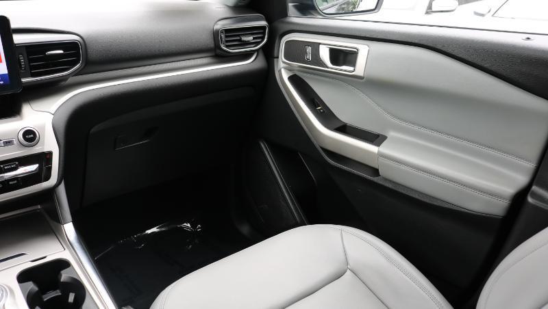 Ford Explorer XLT RWD 2021